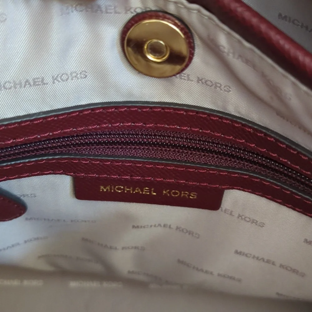 MICHAEL Michael Kors Oxblood Maddie Medium Crossgrain Leather Tote Bag - Picture 15 of 15